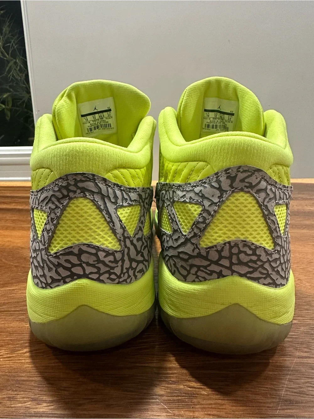 Jordan 11 Retro Low IE ‘Volt’ 919712-700 Men’s Sz 14 Elephant Translucent Pack